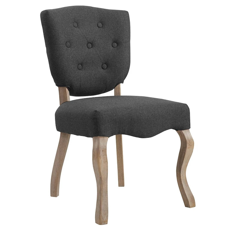 Gepolsterter französischer Esszimmerstuhl im Vintage-Stil mit Knopfheftung und Polyesterbezug