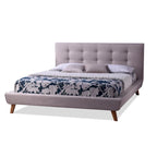 Gepolstertes Kingsize-Bettgestell im Mid-Century-Stil in Beige mit Knopfheftung